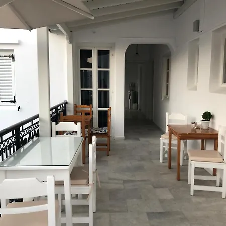 Naxos Budget Gasthuis